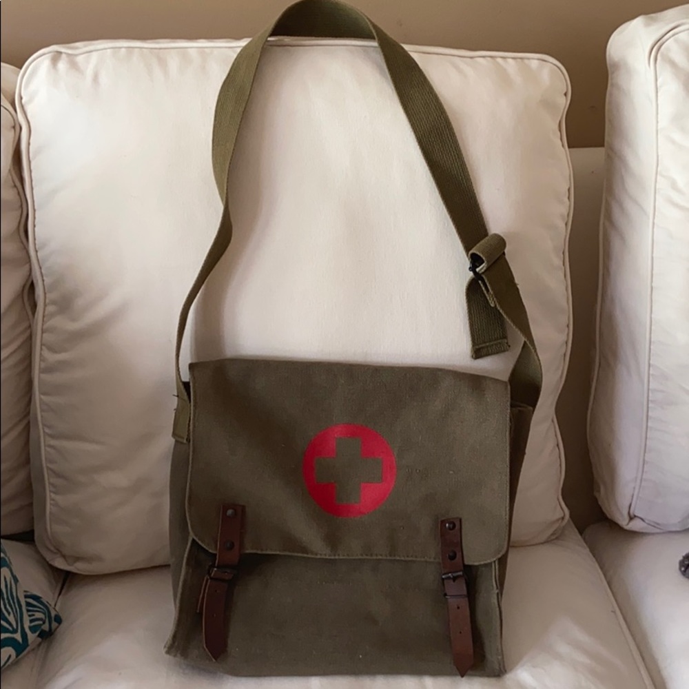 Messenger Bag, cross body bag brand new!